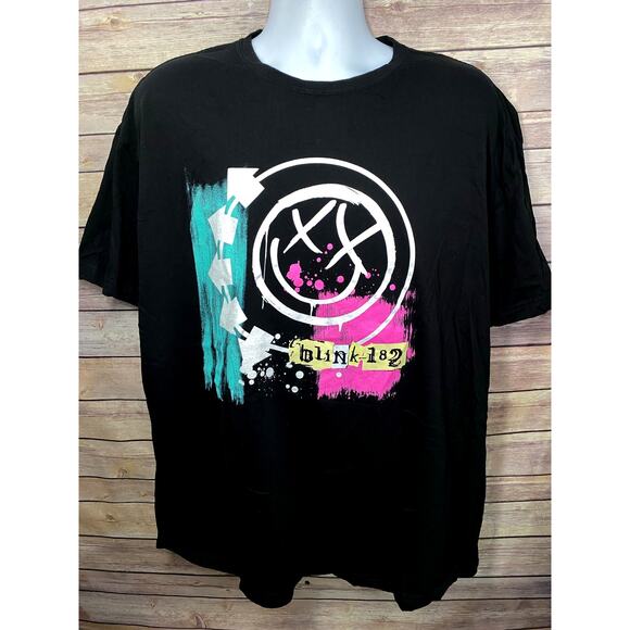 Blink-182 Graphic T-Shirt Women’s 2XL Black Cotton Band Tee Smiley Logo Punk - Picture 1 of 7